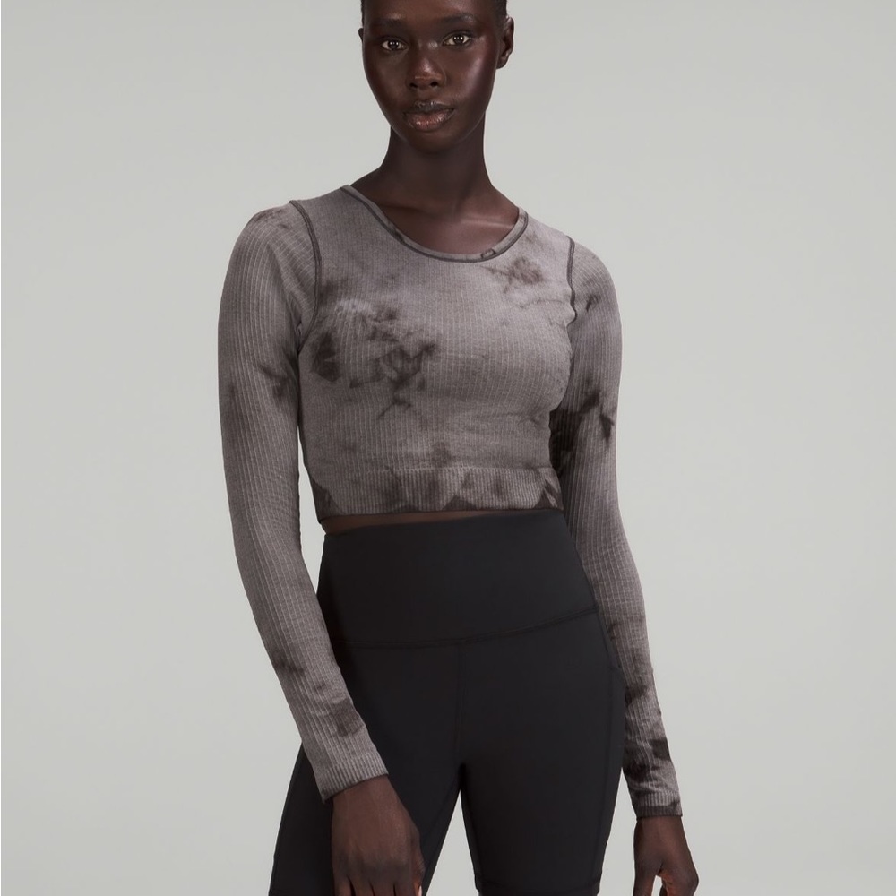 Lululemon EBB to Street Longsleeve